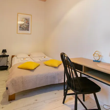 Apartment Upscale Apartments - Ac In Rooms, Ensuite Bathrooms, Lift - 8 Mins To Main Square Krakow