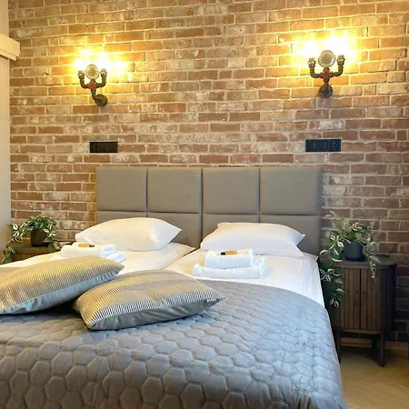 Apartment Upscale Apartments - Ac In Rooms, Ensuite Bathrooms, Lift - 8 Mins To Main Square Krakow