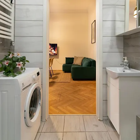 Huge Smolensk Street