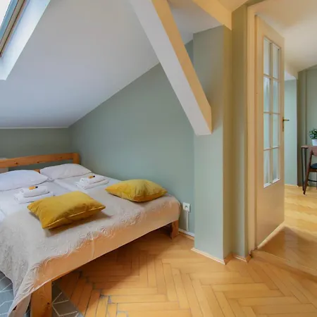 Huge Smolensk Street Apartment *